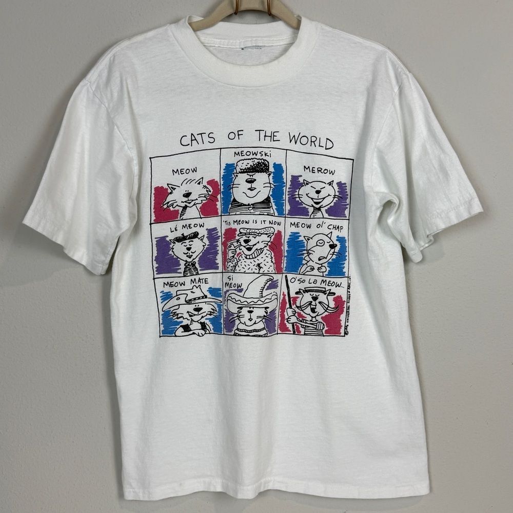 Vintage 90s Cats of the World Illustration Short Sleeve T-shirt M